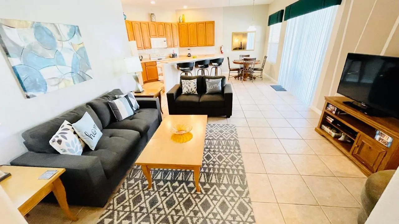 Vakantiehuis 5 Bed Pool Home With Conservation Views 305 Davenport